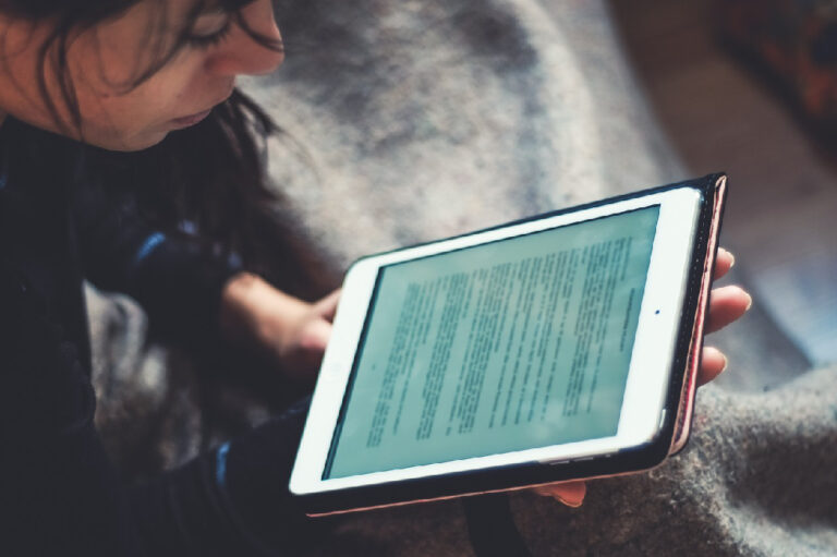 Citez une encyclopédie collaborative en ligne : la liste des encyclopédies